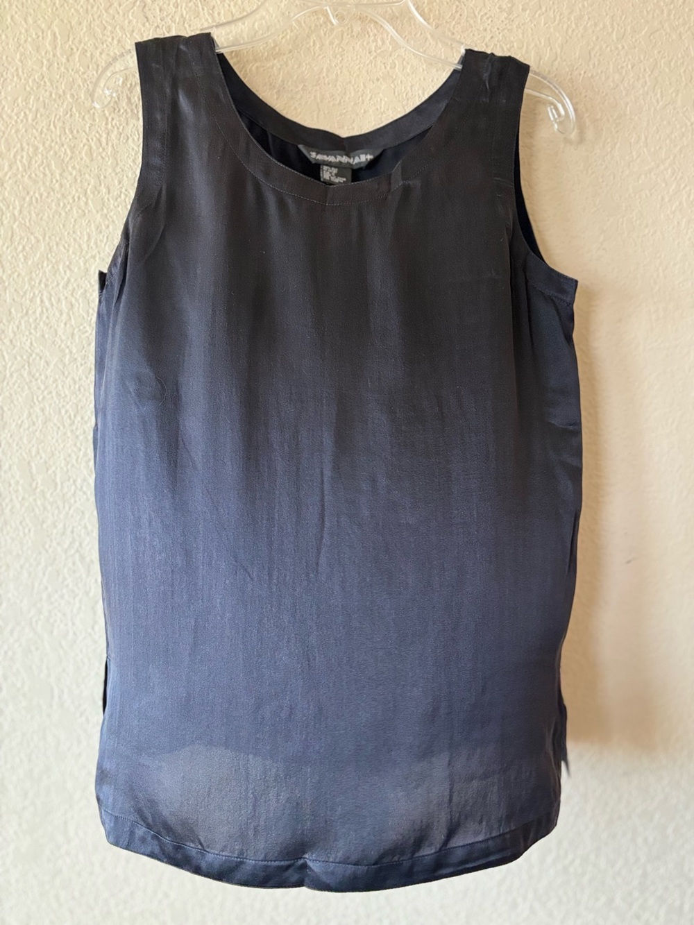 vintage Savannah 100% silk scoop neck shell tank top in black Size S
